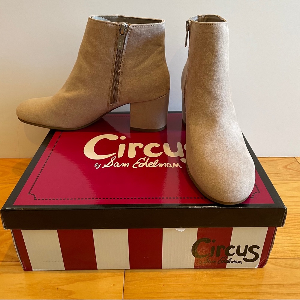 NIB Circus by Sam Edelman Vikki Ankle Boots - Picture 4 of 6